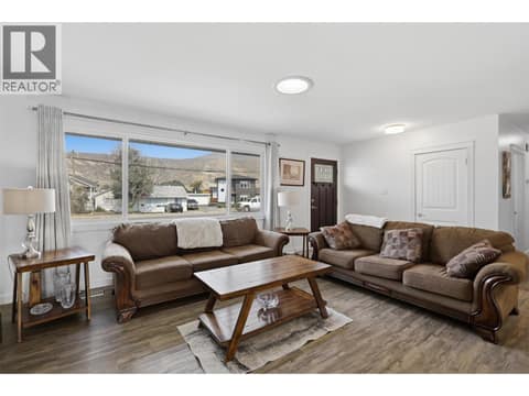Photo 11 of 1827 PARKCREST Avenue, Brocklehurst, Kamloops