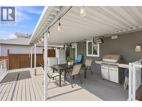 Photo 23 of 1827 PARKCREST Avenue, Brocklehurst, Kamloops