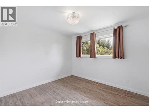 Photo 33 of 1827 PARKCREST Avenue, Brocklehurst, Kamloops