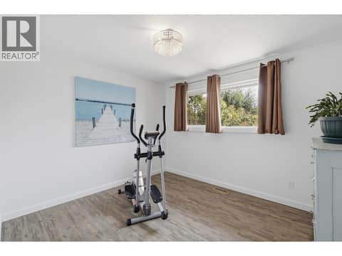 Photo 34 of 1827 PARKCREST Avenue, Brocklehurst, Kamloops