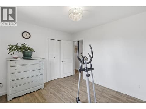Photo 36 of 1827 PARKCREST Avenue, Brocklehurst, Kamloops