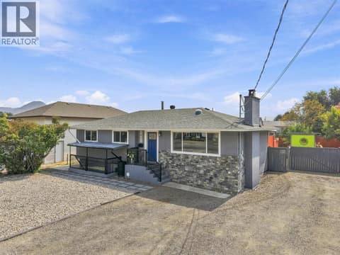 Photo 5 of 1827 PARKCREST Avenue, Brocklehurst, Kamloops