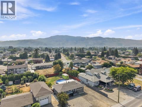 Photo 61 of 1827 PARKCREST Avenue, Brocklehurst, Kamloops