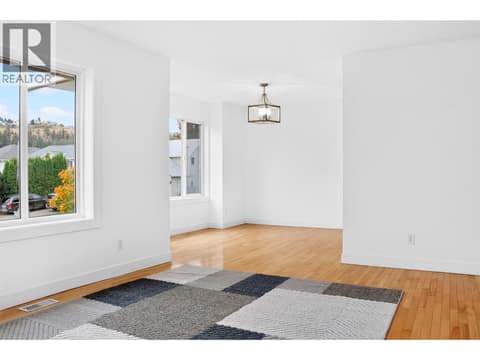 Photo 11 of 478 Malahat Place, Sahali, Kamloops