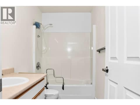 Photo 13 of 478 Malahat Place, Sahali, Kamloops