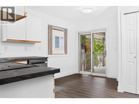 Photo 9 of 478 Malahat Place, Sahali, Kamloops