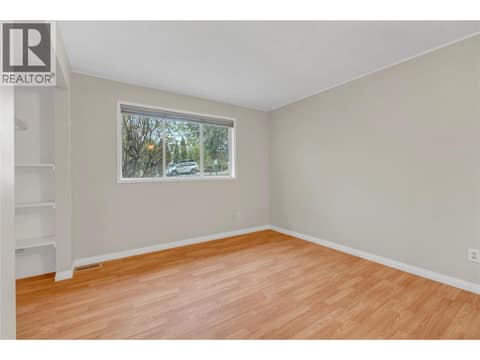 Photo 19 of 692 Vancouver Avenue, Uplands/Redlands, Penticton