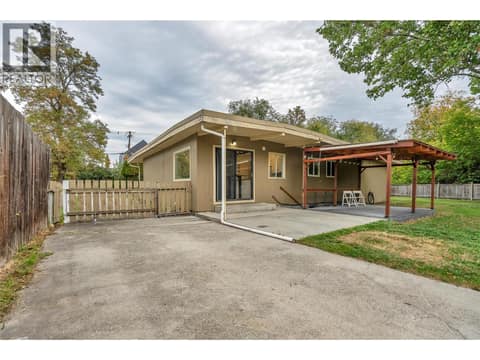 Photo 37 of 692 Vancouver Avenue, Uplands/Redlands, Penticton