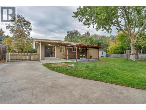 Photo 39 of 692 Vancouver Avenue, Uplands/Redlands, Penticton