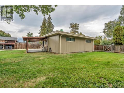 Photo 42 of 692 Vancouver Avenue, Uplands/Redlands, Penticton