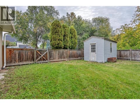 Photo 43 of 692 Vancouver Avenue, Uplands/Redlands, Penticton