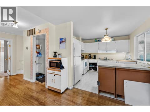 Photo 5 of 137 McGill Road Unit# 75, Sahali, Kamloops