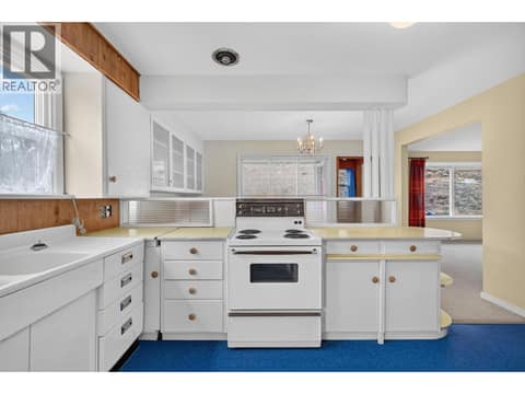 Kitchen at 879 Trench Court, Kelowna North