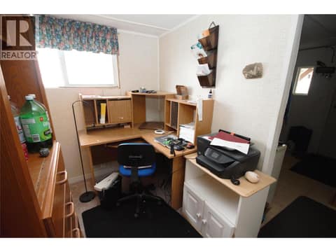 Family Room at 4505 MCLEAN CREEK Road Unit# B19, Okanagan Falls