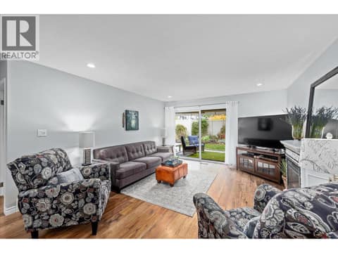 Spacious living room at 1765 Leckie Road Unit# 219, Springfield/Spall, Kelowna