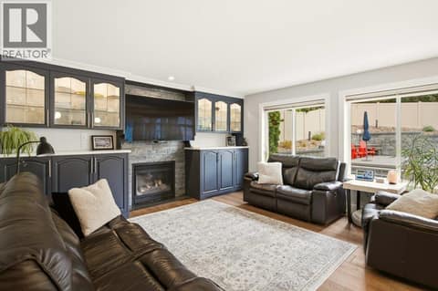 Photo 13 of 2097 Lillooet Crescent, Dilworth Mountain, Kelowna