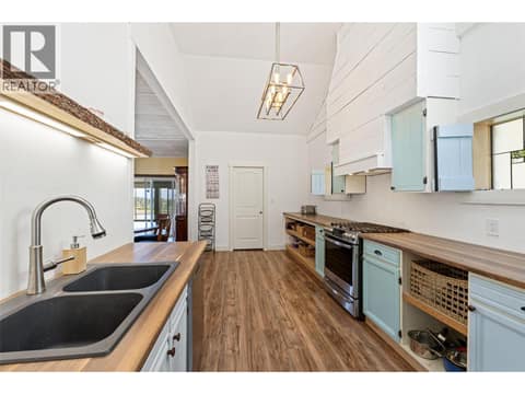 Photo 12 of 3299 McCulloch Road, South East Kelowna