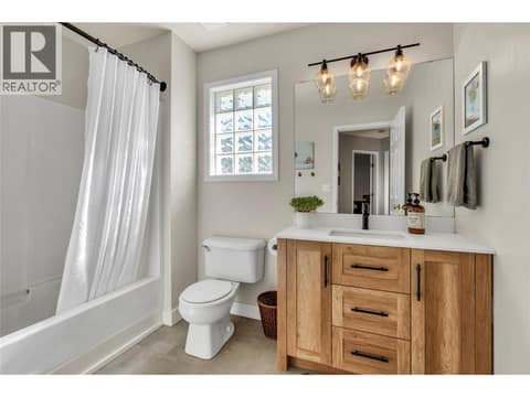 Photo 18 of 8710 Prairie Valley Road Unit# 3, Main Town, Summerland