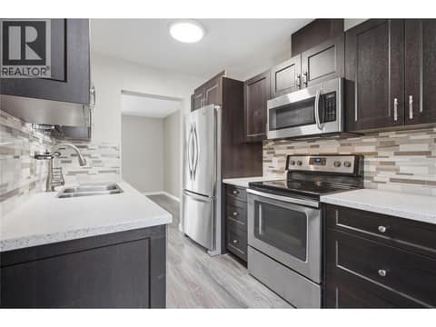 Photo 4 of 1469 Springhill Drive Unit# 22, Sahali, Kamloops