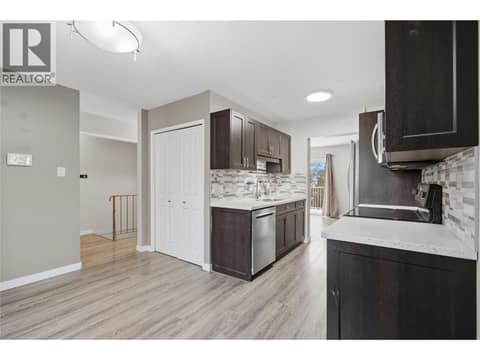 Photo 8 of 1469 Springhill Drive Unit# 22, Sahali, Kamloops