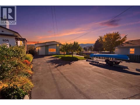 Photo 1 of 152 Elm Avenue, North Kamloops