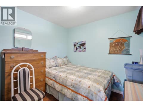 Photo 16 of 152 Elm Avenue, North Kamloops
