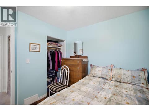 Photo 17 of 152 Elm Avenue, North Kamloops