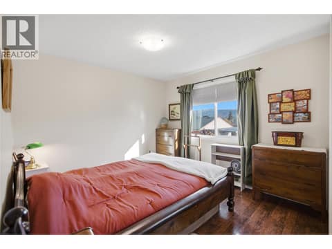 Photo 18 of 152 Elm Avenue, North Kamloops