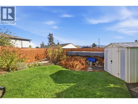 Photo 28 of 152 Elm Avenue, North Kamloops