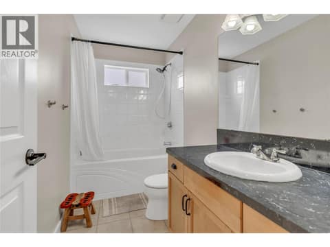 Photo 21 of 2390 Wiltse Drive, Wiltse/Valleyview, Penticton