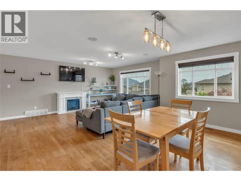 Photo 8 of 2390 Wiltse Drive, Wiltse/Valleyview, Penticton