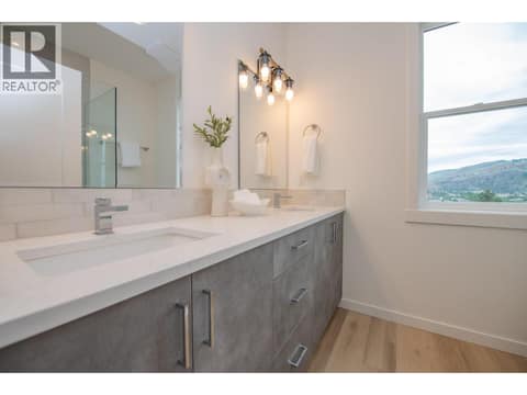 Photo 20 of 3602 Pleasant Valley Road Unit# 6, East Hill, Vernon
