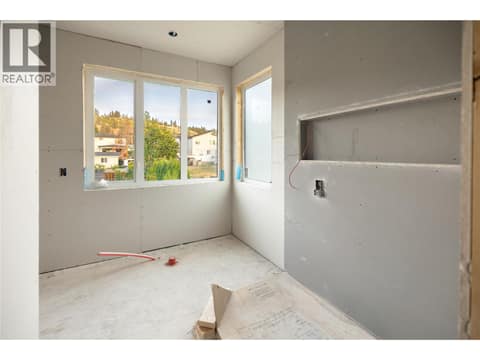 Photo 10 of 4609 Fordham Road, Lower Mission, Kelowna