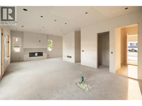 Photo 3 of 4609 Fordham Road, Lower Mission, Kelowna
