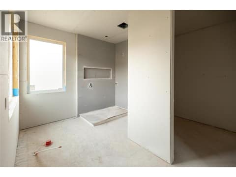 Photo 9 of 4609 Fordham Road, Lower Mission, Kelowna