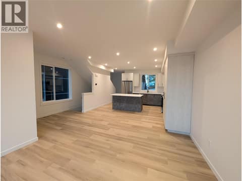 Photo 1 of 3602 Pleasant Valley Road Unit# 3, East Hill, Vernon
