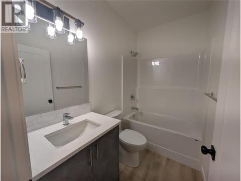 Photo 11 of 3602 Pleasant Valley Road Unit# 3, East Hill, Vernon
