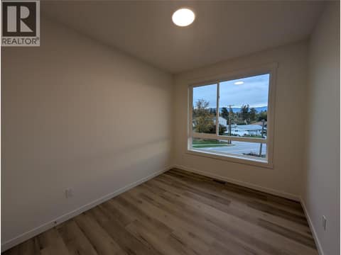 Photo 9 of 3602 Pleasant Valley Road Unit# 3, East Hill, Vernon