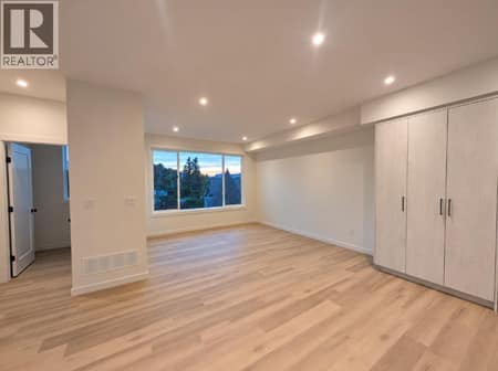 Photo 2 of 3602 Pleasant Valley Road Unit# 2, East Hill, Vernon