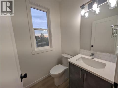 Photo 5 of 3602 Pleasant Valley Road Unit# 2, East Hill, Vernon