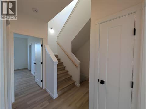 Photo 18 of 3602 Pleasant Valley Road Unit# 5, East Hill, Vernon