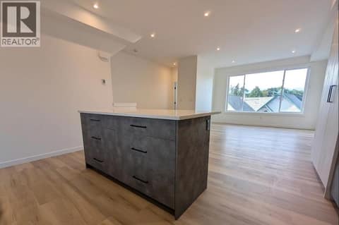 Photo 6 of 3602 Pleasant Valley Road Unit# 5, East Hill, Vernon