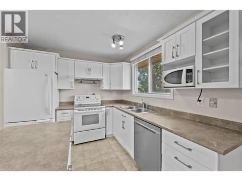 Photo 3 of 2161 Perryville Place, Westsyde, Kamloops