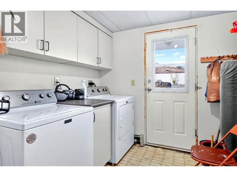 Photo 18 of 830 NORVIEW Road, Batchelor Heights, Kamloops