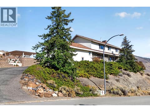 Photo 9 of 830 NORVIEW Road, Batchelor Heights, Kamloops