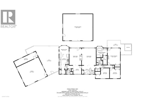 Main Floor at 3200 Greenwood Road, South BX, Vernon