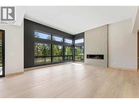 Main floor at 10313 Long Road, Lake Country South West