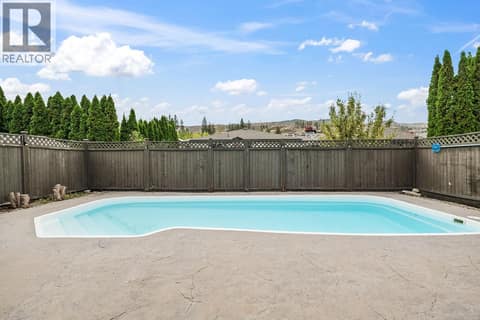 Photo 15 of 541 Quartz Crescent, Upper Mission, Kelowna