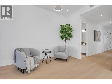 Photo 13 of 602 Lakeshore Drive Unit# 202, Main North, Penticton
