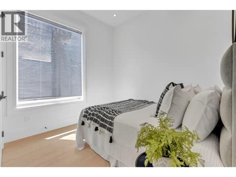 Photo 21 of 602 Lakeshore Drive Unit# 202, Main North, Penticton